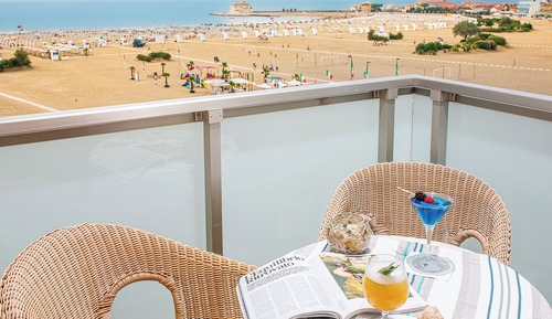 Habitación triple clásica, vistas al mar