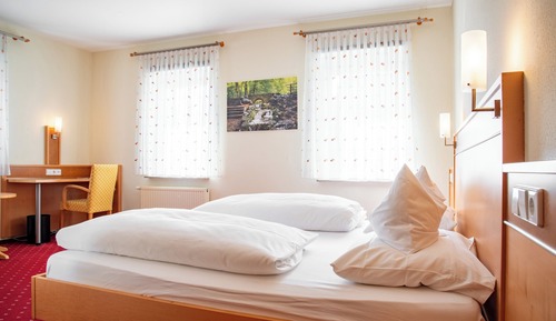 Habitación clásica doble (Gästehaus)