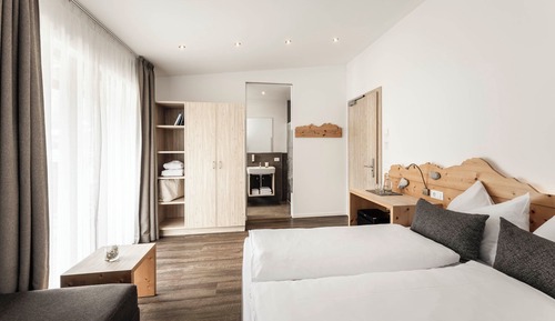 Habitación doble superior (Dolomites View)