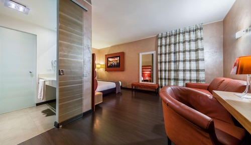 Suite junior, 1 cama doble con sofá cama