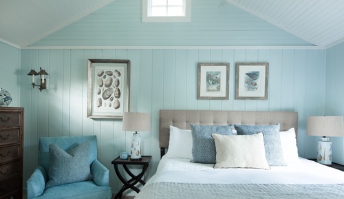 Sunset Cottage King Bed Garden View
