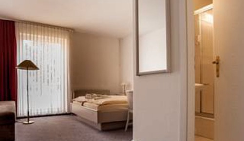 Basic Double Room