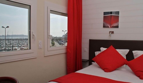 Habitación Confort doble, vistas al puerto