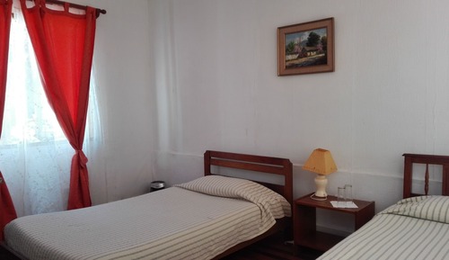 Habitación cuádruple estándar