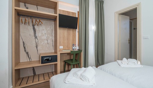 Habitación clásica con 1 cama doble o 2 individuales
