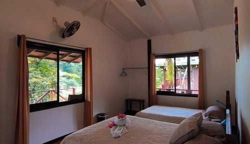 Habitación triple estándar