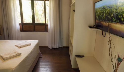 Chalet estándar, varias camas, vistas al jardín, junto a la piscina