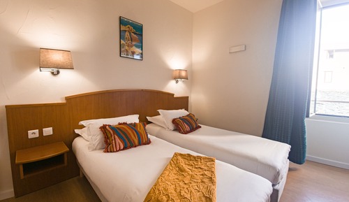 Habitación Confort con 2 camas individuales