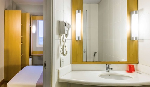 Apartamento, varias camas