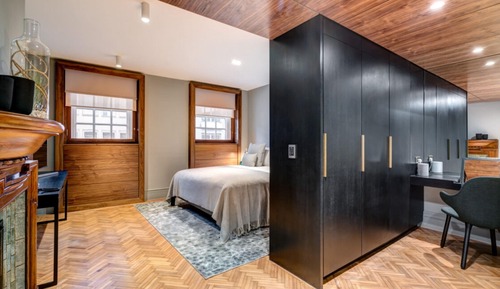 Signature Suite, 2 Bedrooms, Kitchenette with Club Lounge Access
