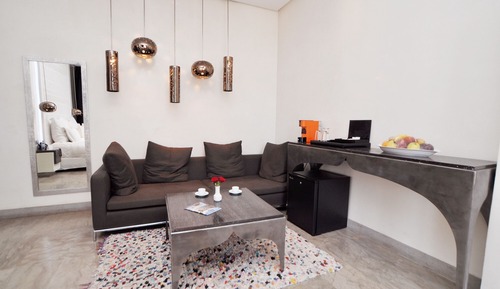 Luxury Suite