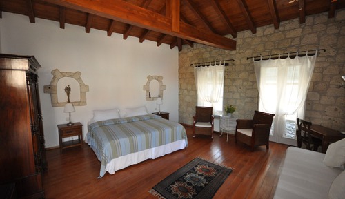 Habitación Deluxe con 1 cama doble o 2 individuales