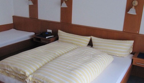 Apartment, 2 Bedrooms, Balcony (Additional Cleaning fee 100€)