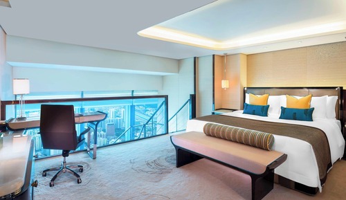 Habitación, 1 cama de matrimonio grande, vistas a la ciudad