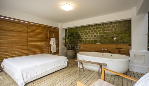 Suite Diamond 8