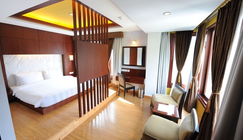 Super Deluxe Room