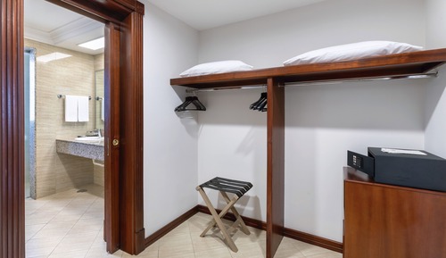 Suite junior, balcón