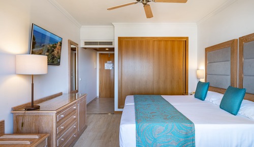 Habitación estándar con 2 camas individuales