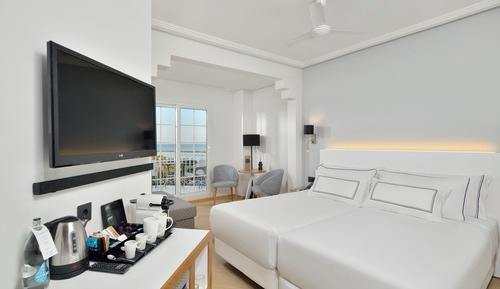 Habitación familiar, vistas al mar (The Level, 2+2)