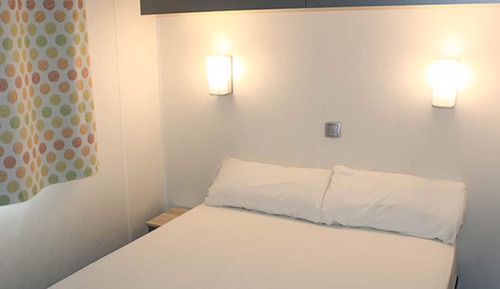 Bungalow dos dormitorios para 2 personas