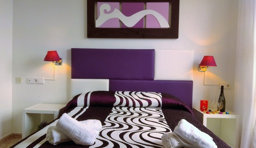 Habitación con 1 cama doble o 2 individuales