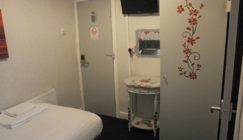 Habitación individual básica, baño privado (Room 8.)