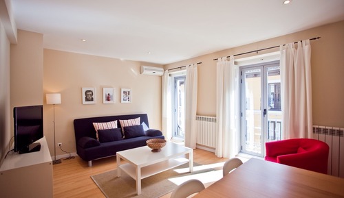 Apartamento familiar, 1 habitación, balcón