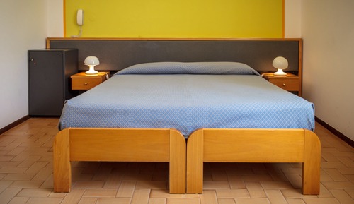 Habitación con 1 cama doble o 2 individuales