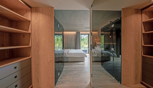 Suite de diseño, 1 cama de matrimonio grande, bañera de hidromasaje, planta baja