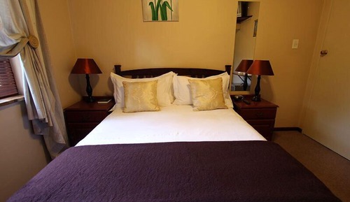 Double with wheelchair friendly en-suite