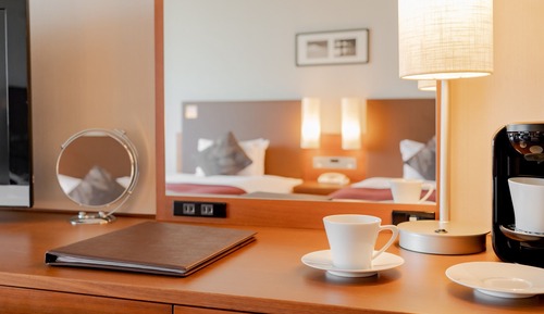 Habitación estándar con 2 camas individuales, no fumadores (High Floor)