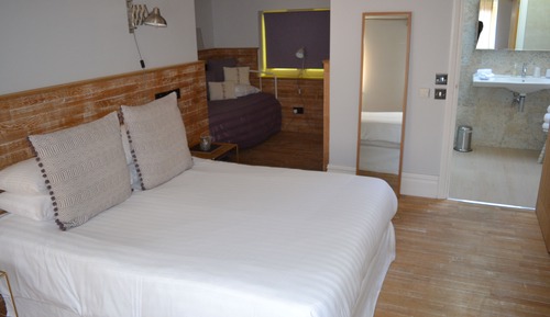 Habitación familiar, varias camas