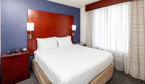 Suite, 2 habitaciones (Mobility Accessible, Roll-In Shower)