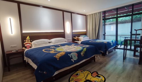 Suite familiar
