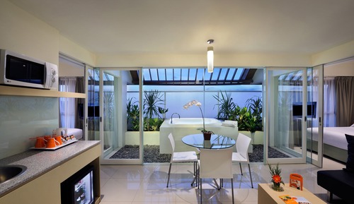 Suite (HARRIS Sunset)