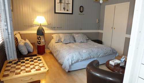 Habitación familiar (Serge Le Roux)