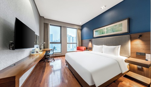 Habitación estándar, 1 cama de matrimonio grande, vistas a la ciudad