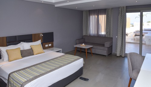 Jacuzzi Suite