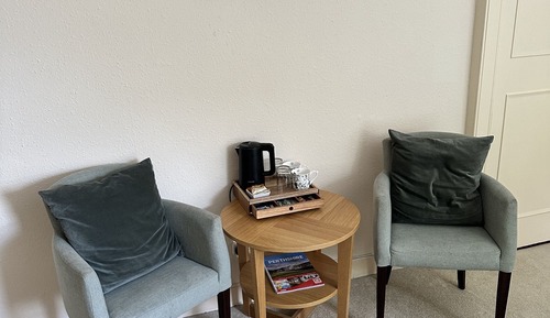 Habitación doble, baño privado (No Pet)