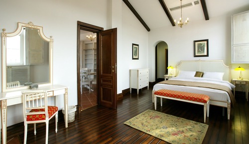 Suite (Limoges) with Aqua Area 