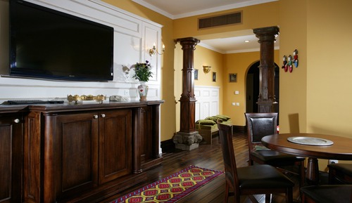 Suite (Jaipur) with Aqua Area