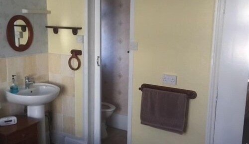 Habitación doble, baño privado