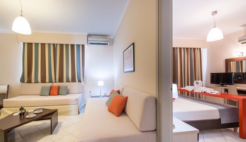 Suite familiar, vistas al jardín, planta baja