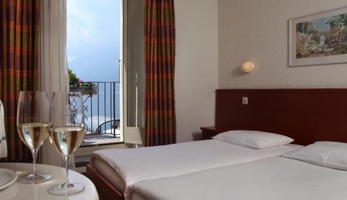 Twin Room Lake View Balcony