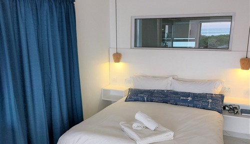 Estudio Deluxe, 1 cama de matrimonio, vistas al mar, frente a la playa