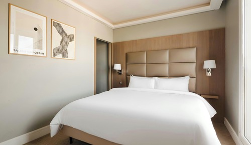 Suite, 1 cama de matrimonio grande con sofá cama, terraza