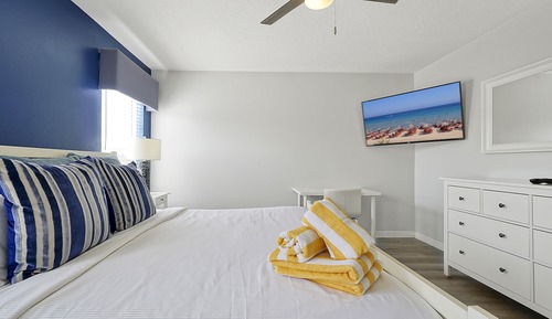 Casa adosada exclusiva, 4 habitaciones, piscina privada