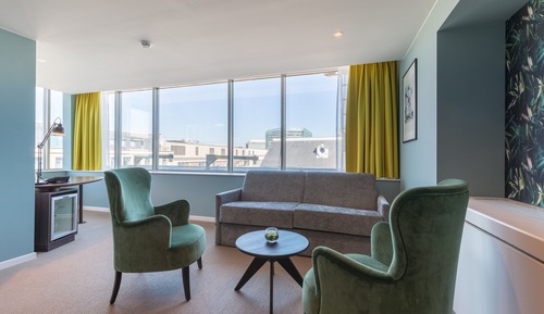 Suite