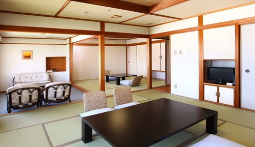 Habitación tradicional, no fumadores (70sqm, Deluxe, Breakfast)