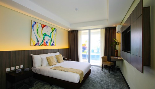 Deluxe Queen Room (Mayon View)